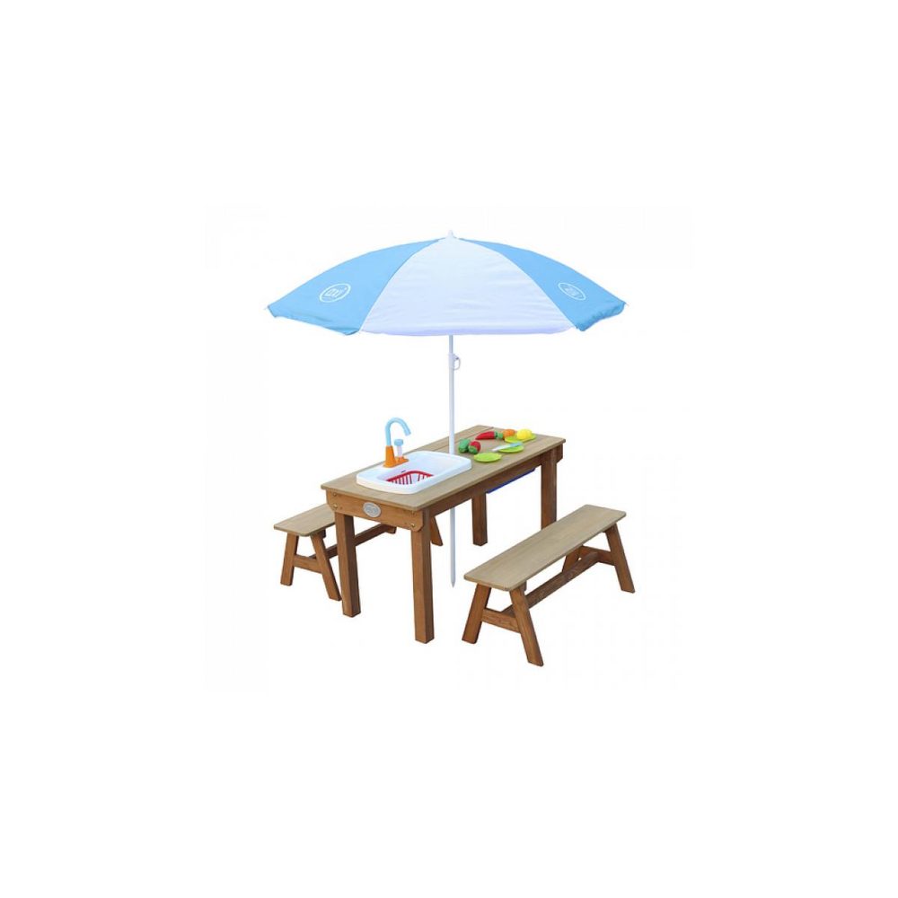 Axi House AXI Dennis Table sable et eau Picnic avec cuisine evier et banc, Marron Parasol Bleu Blanc